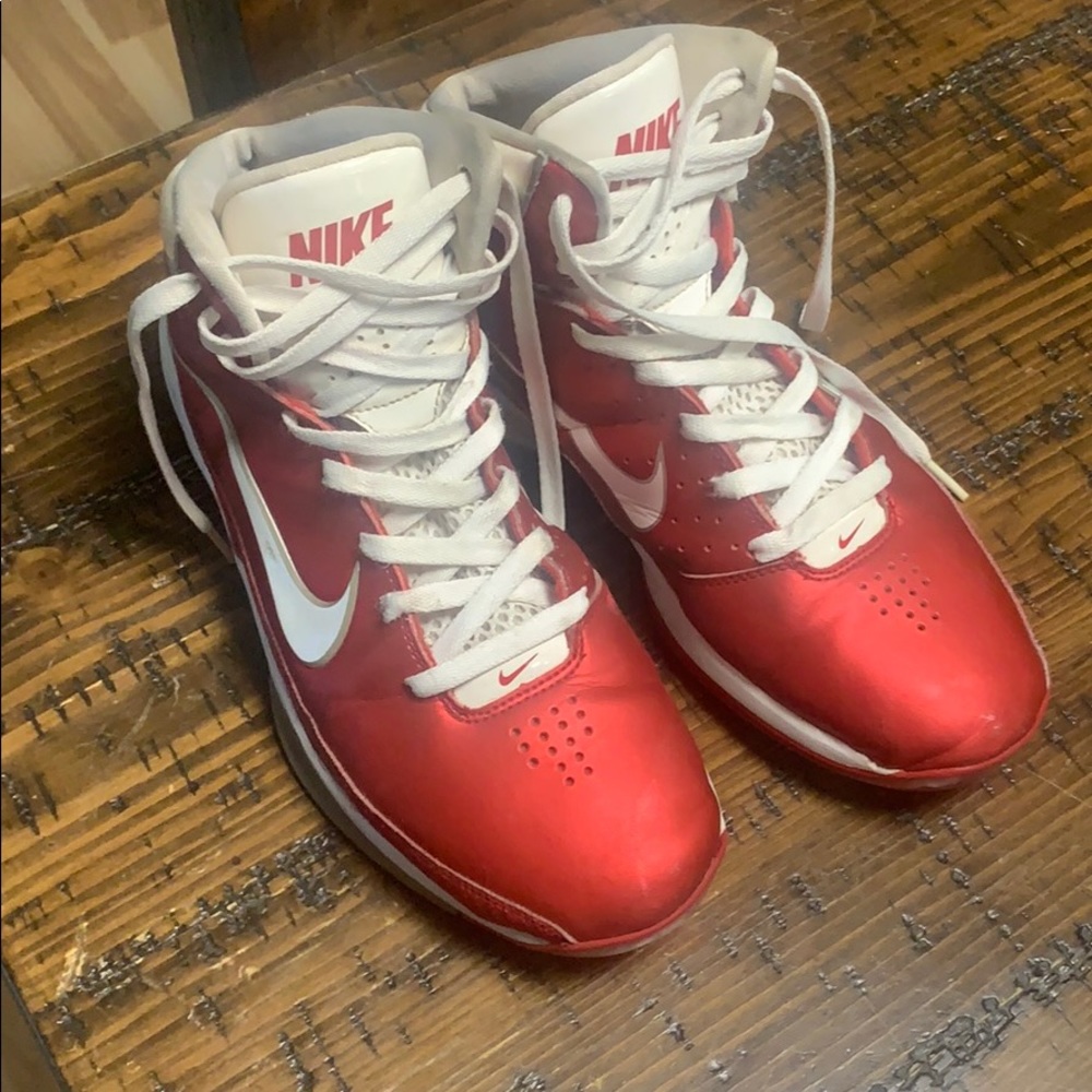 Men’s Nike red Basketball shoes